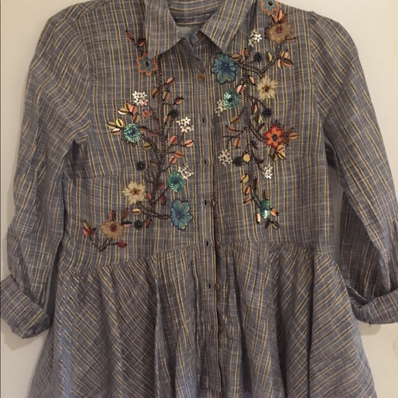 HD in Paris Peplum Beaded Button-Up - Picture 2 of 4